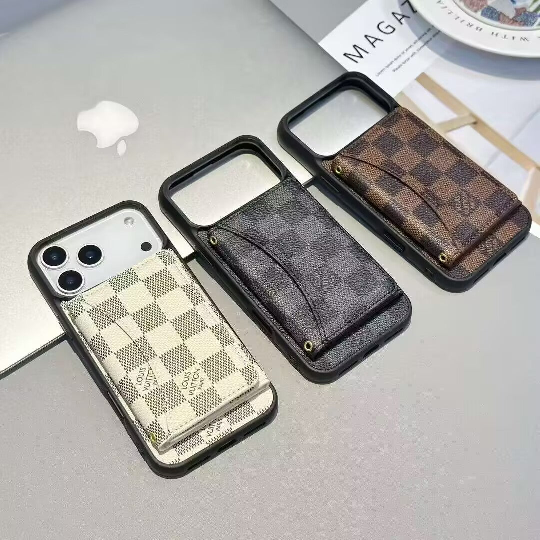 LV Iphone 17 With Card Holder