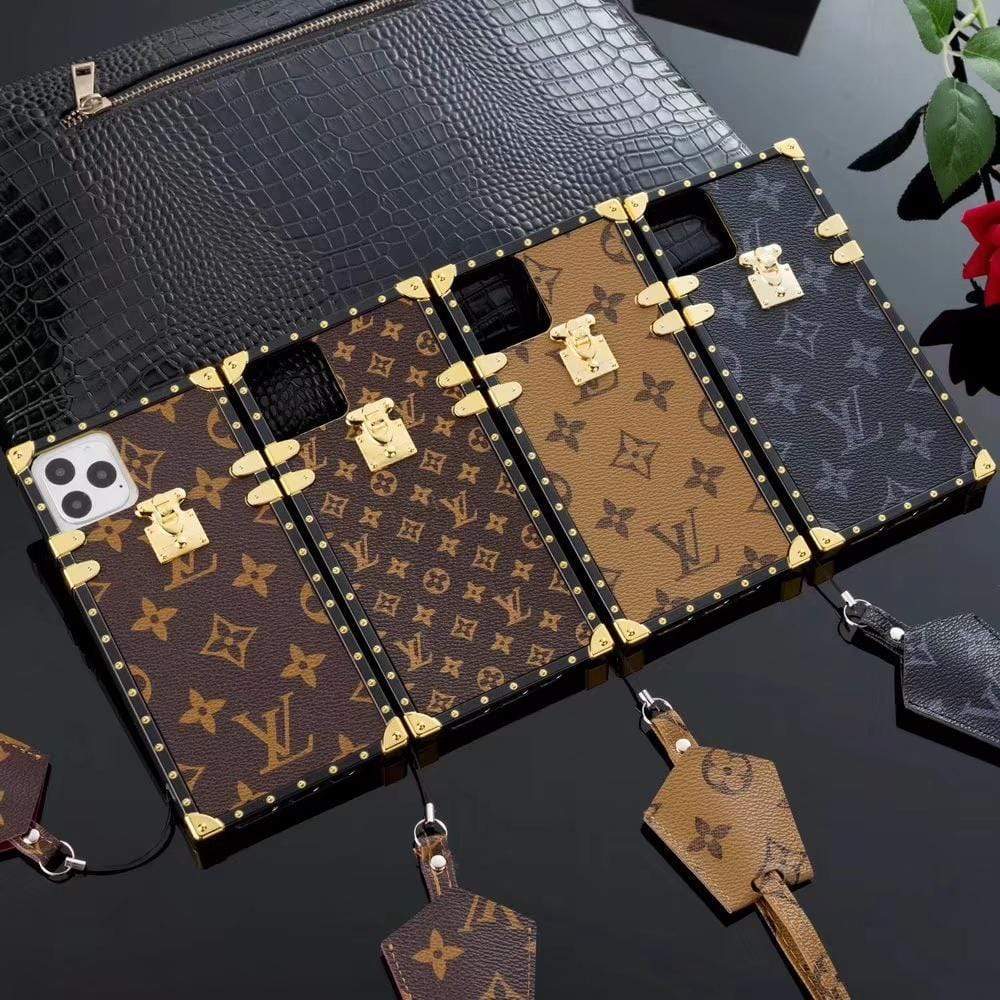 louis vuitton phone trunk case

