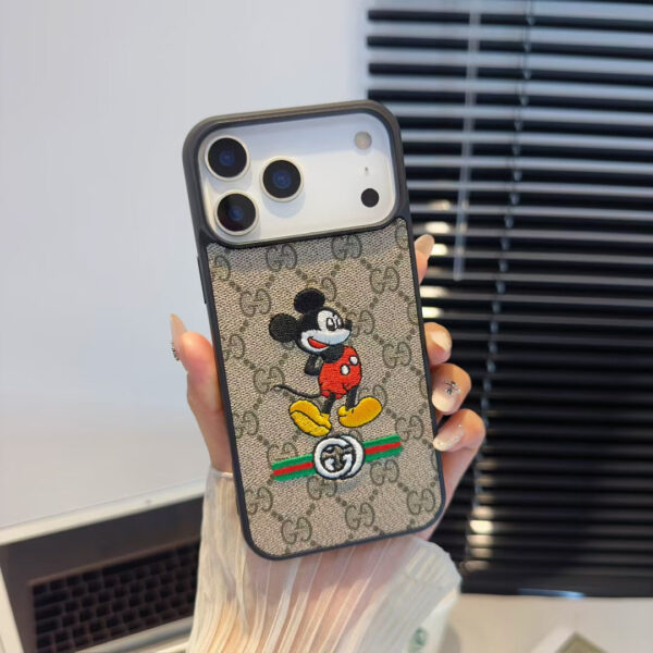 Gucci iphone 17 Pro Max Designer Case